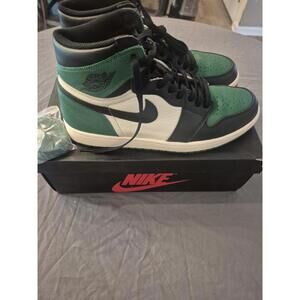 Jordan 1 Retro High Top Pine Green Size 11.5 Pre-Owned
